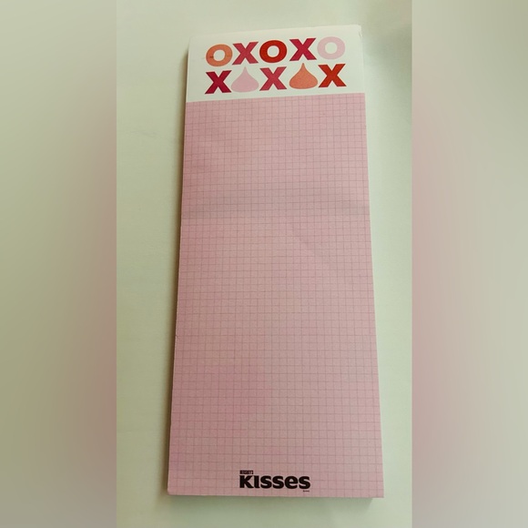 New Hershey's Kisses Pink Pad Hershey's Official Licensed Product Valentine - Picture 6 of 8